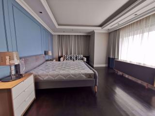 3 bed Condo in Amanta Lumpini Thungmahamek Sub District C09361