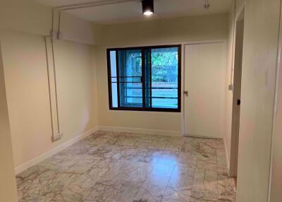 2 bed Duplex in Thonglor Tower Khlong Tan Nuea Sub District D09151