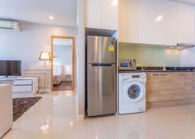 2 bed Condo in Circle Condominium Makkasan Sub District C09340