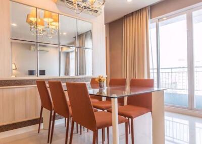 2 bed Condo in Circle Condominium Makkasan Sub District C09340