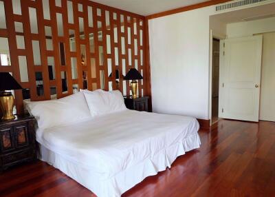 3 bed Condo in Pimarn Mansion Thungmahamek Sub District C09335