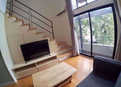 1 bed Duplex in L Loft Ratchada 19 Chomphon Sub District D09150