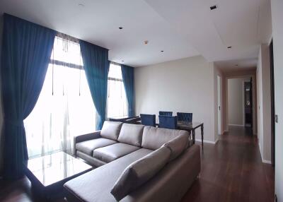 2 bed Condo in The Diplomat 39 Khlong Tan Nuea Sub District C009306