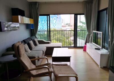 2 bed Condo in Noble Reveal Khlong Tan Nuea Sub District C09299