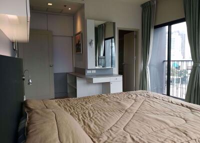 2 ห้องนอน, 2 ห้องน้ำ คอนโด ราคา ฿ 47,000/เดือน