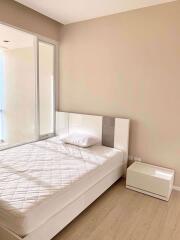 2 bed Duplex in The Room Sukhumvit 21 Khlong Toei Nuea Sub District D09147