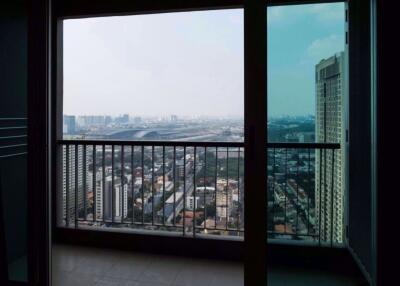 2 bed Condo in Rhythm Phahol - Ari Samsennai Sub District C09263