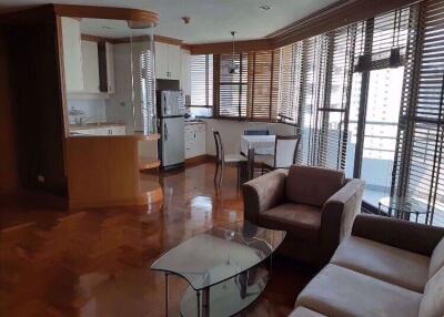 2 bed Condo in Lake Avenue Khlongtan Sub District C09259