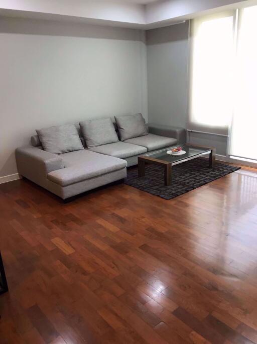 2 bed Condo in Baan Siri 24 Khlongtan Sub District C09255