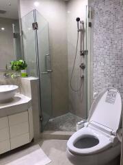 2 bed Condo in Baan Siri 24 Khlongtan Sub District C09255