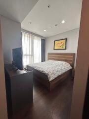 1 bed Condo in The Lumpini 24 Khlongtan Sub District C09247