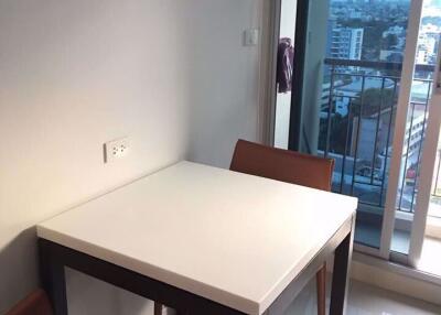 1 bed Condo in Centric Sathorn - Saint Louis Yan Nawa Sub District C09244