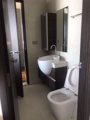 2 bed Condo in Sky Walk Condominium Watthana District C09190