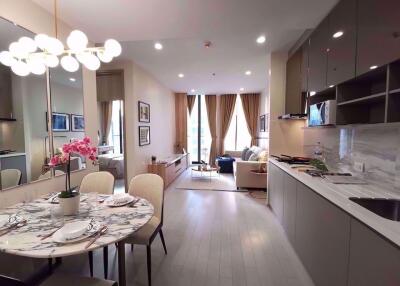 2 bed Condo in Noble Ploenchit Lumphini Sub District C09174