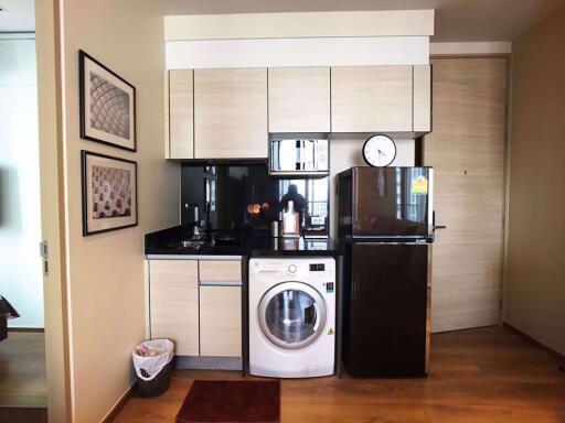 2 bed Condo in Park Origin Phromphong Khlongtan Sub District C09167