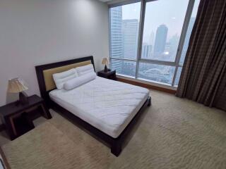 3 bed Condo in Ascott Sky Villas Sathorn Yan Nawa Sub District C09162