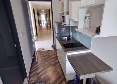 2 bed Condo in Beyond Sukhumvit Bang Na Sub District C09160