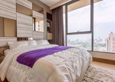 2 bed Condo in The Lumpini 24 Khlongtan Sub District C09154