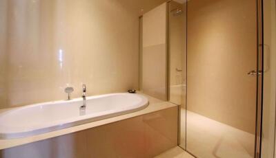 2 bed Condo in The Madison Khlong Tan Nuea Sub District C09151