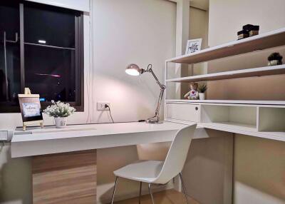 1 bed Duplex in Chewathai Residence Asoke Makkasan Sub District C09139