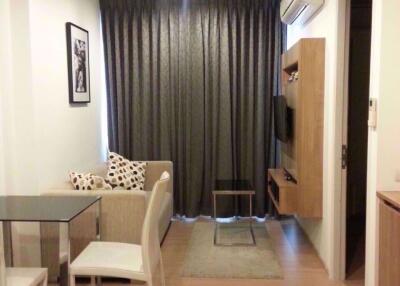 1 bed Condo in Rhythm Sukhumvit Phra Khanong Sub District C09105