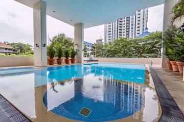 3 bed Condo in Prime Mansion One Khlong Toei Nuea Sub District C09099