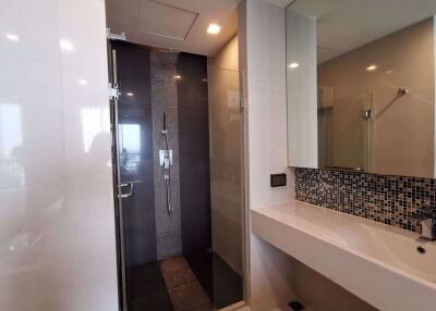 1 bed Condo in Rhythm Sukhumvit 44 Khlongtoei District C09096