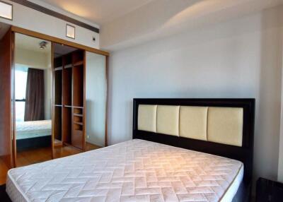 2 bed Condo in The Met Thungmahamek Sub District C09088