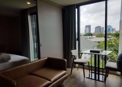 1 bed Condo in The Teak Sukhumvit 39 Watthana District C09064