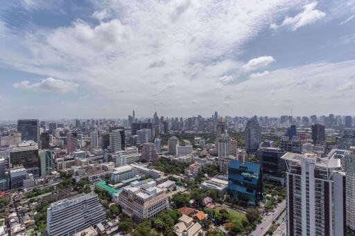 3 bed Condo in The Met Thungmahamek Sub District C09061