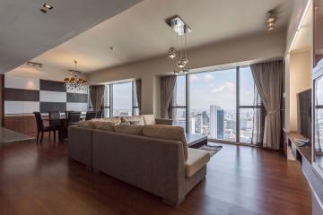 3 bed Condo in The Met Thungmahamek Sub District C09061