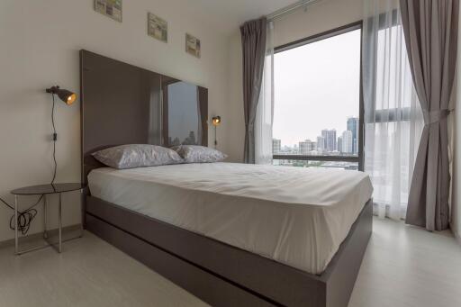 1 bed Condo in Rhythm Sukhumvit 36-38 Phra Khanong Sub District C09055