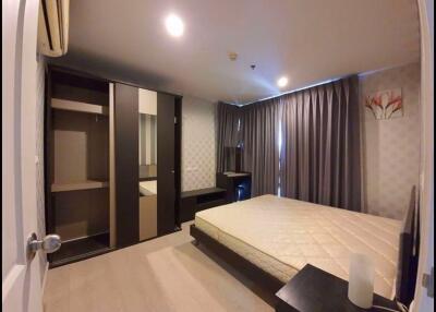 2 bed Condo in Aspire Rama 9 Bangkapi Sub District C09039