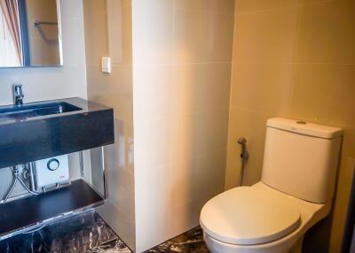 1 ห้องนอน, 1 ห้องน้ำ คอนโด ราคา ฿ 6,150,000