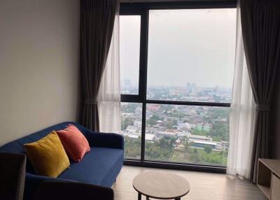 2 bed Condo in The Line Wongsawang Bang Sue District C09023