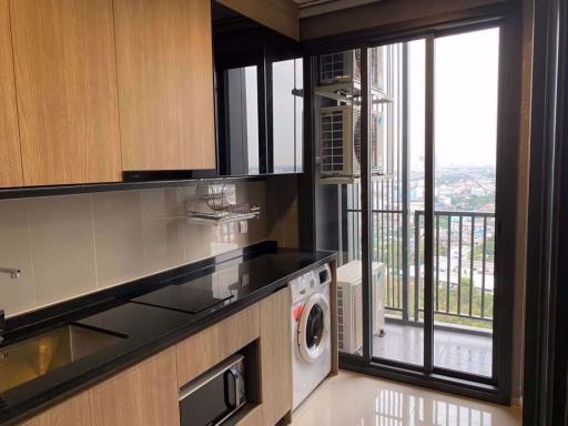 2 bed Condo in The Line Wongsawang Bang Sue District C09023