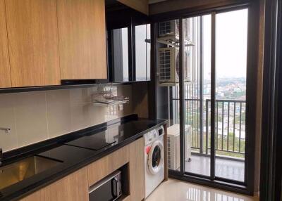 2 bed Condo in The Line Wongsawang Bang Sue District C09023