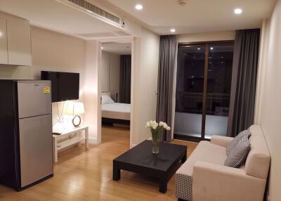 1 bed Condo in Collezio Sathorn-Pipat Silom Sub District C09017