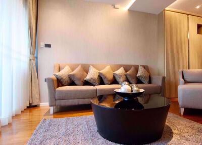 2 bed Condo in Raya Serviced Apartment Khlong Toei Nuea Sub District C09009