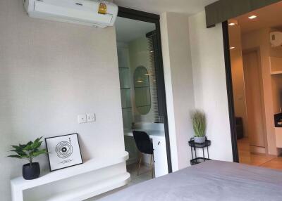 1 bed Condo in Life One Wireless Pathum Wan District C09007