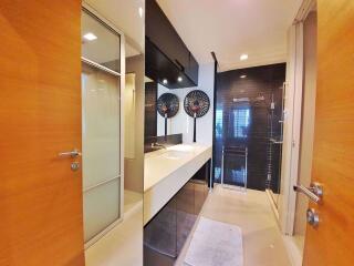 1 bed Condo in Rhythm Ratchada - Huai Khwang Huai Khwang Sub District C08981