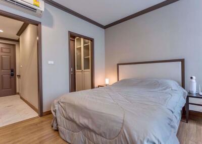 Studio bed Condo in The Reserve - Kasemsan 3 Wang Mai Sub District C08980