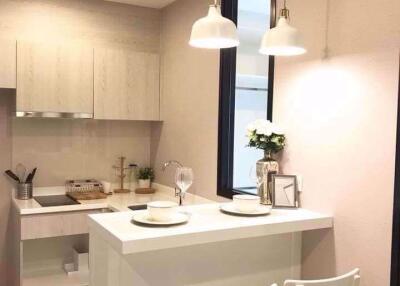 1 bed Condo in Life Asoke Huai Khwang District C08968