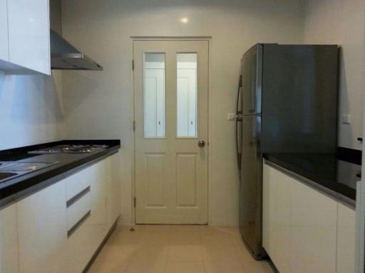 2 bed Condo in Siri Residence Khlongtoei District C08966