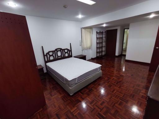 2 bed Condo in Tubtim Mansion Khlong Tan Nuea Sub District C08947