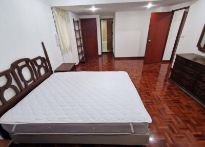 2 bed Condo in Tubtim Mansion Khlong Tan Nuea Sub District C08947