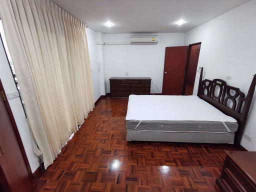 2 bed Condo in Tubtim Mansion Khlong Tan Nuea Sub District C08947