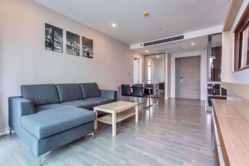 2 bed Condo in The Room Sukhumvit 69 Watthana District C08931