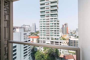 2 bed Condo in The XXXIX by Sansiri Watthana District C08926