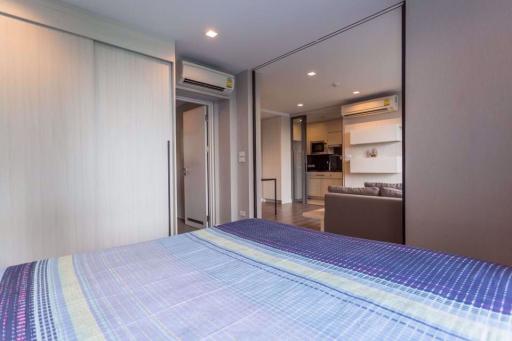 1 bed Condo in The Room Sukhumvit 40 Phra Khanong Sub District C08919